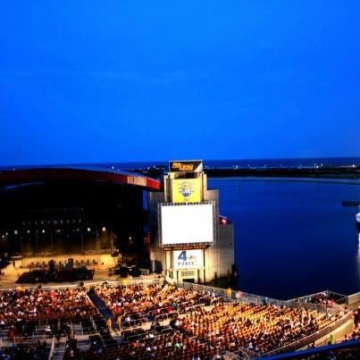 Jones Beach Hotel Wantagh Exterior photo